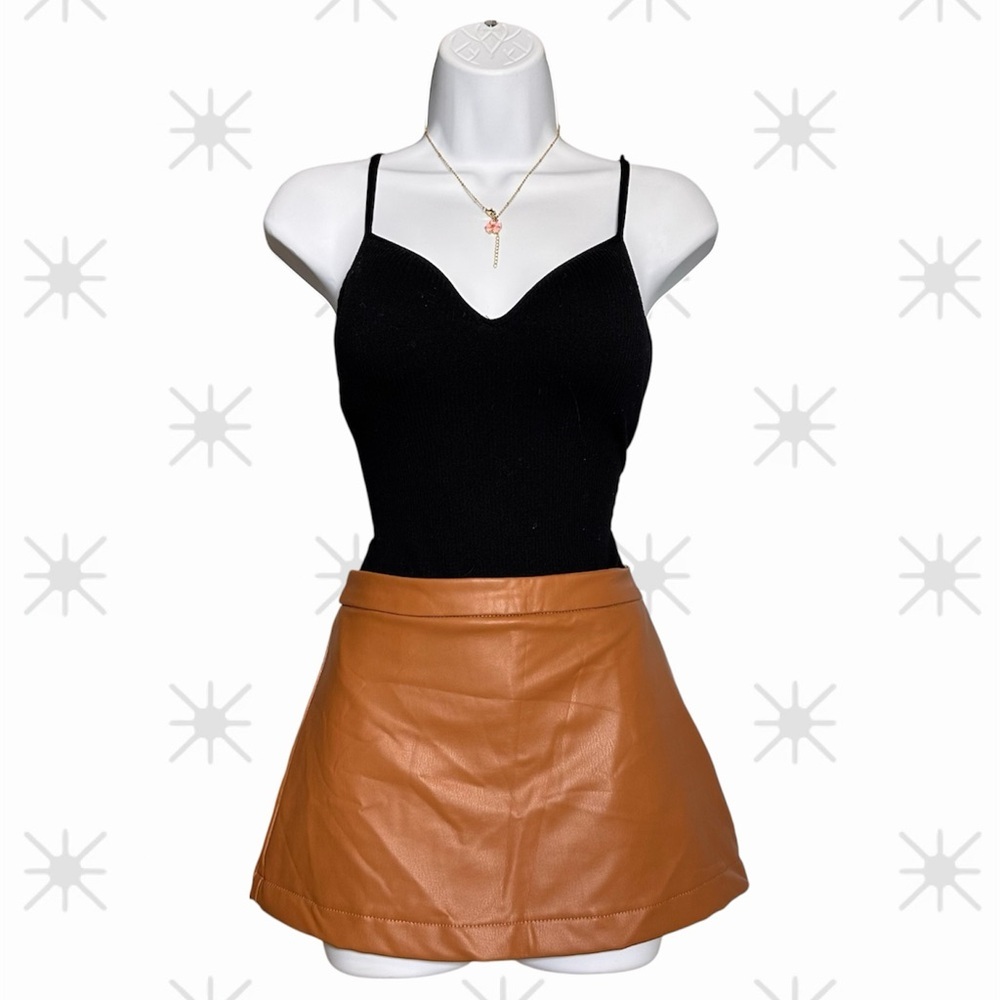 Altar'd State Faux leather mini skort size small fall trendy downtown leather.